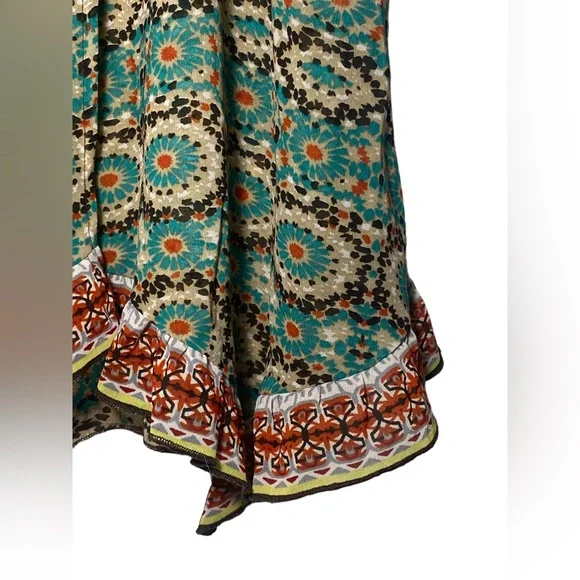 Patrons Of Peace Sleeveless Blouse - Picture 4 of 5